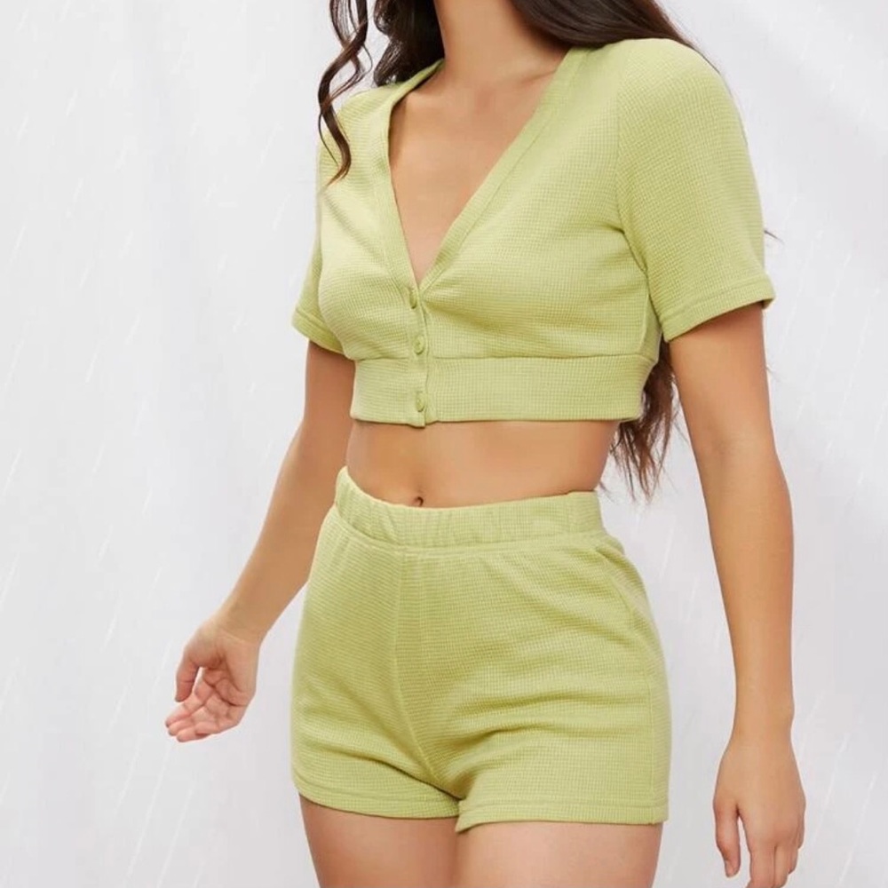 Two Piece Set